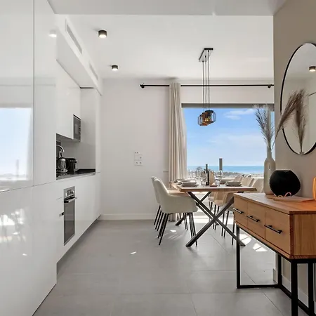 Apartment Vivi Homes - Bonita Del Sol Beach, Pool, Garden, Gym & *