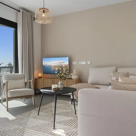 Vivi Homes - Bonita Del Sol Beach, Pool, Garden, Gym & * La Cala De Mijas